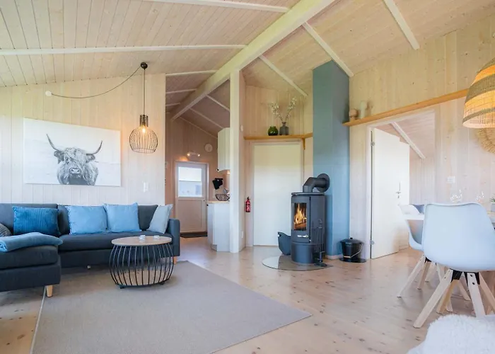 Huus Eiderwatt Ferienhaus *
